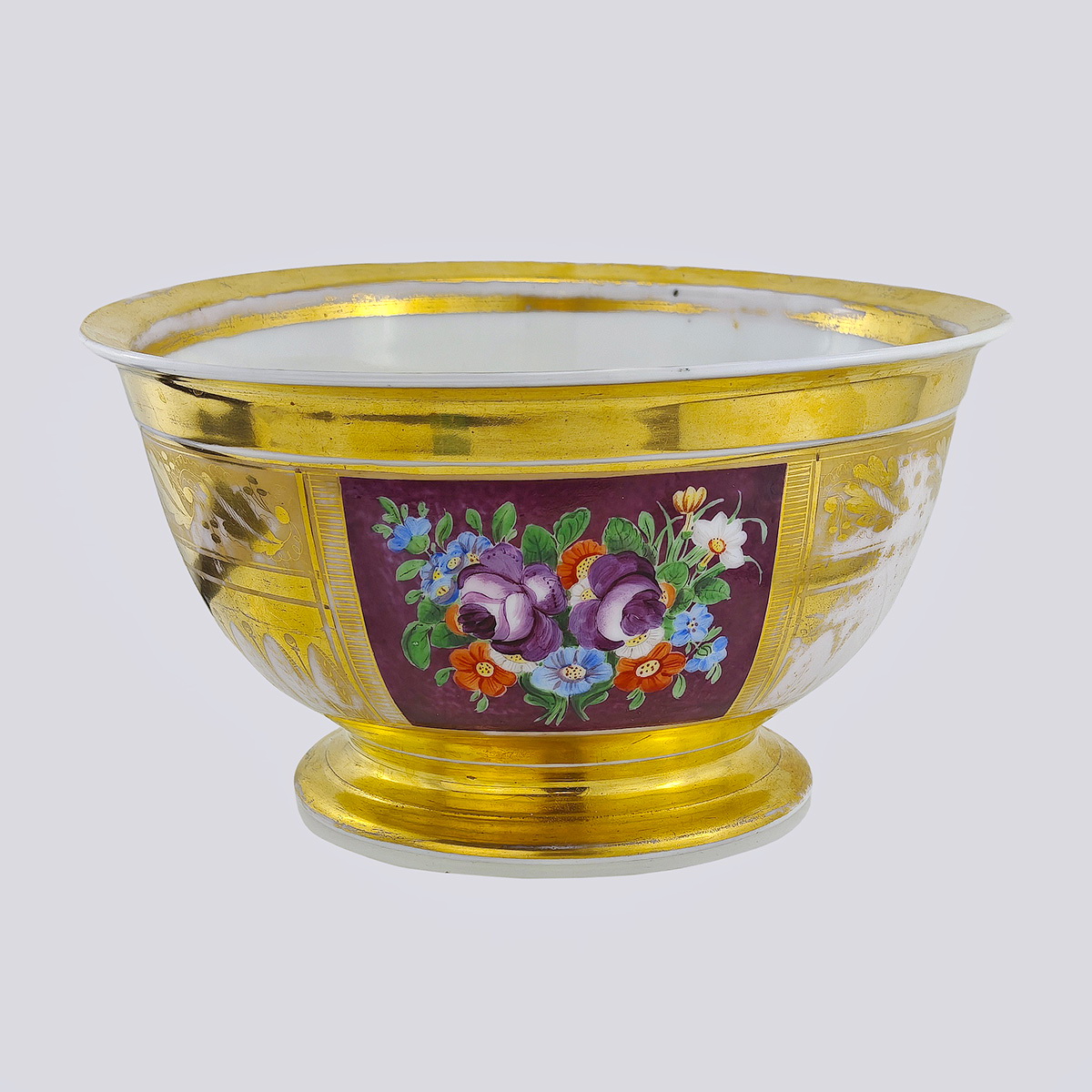 Полоскательница из фарфора (завод Батенина, роспись, золочение)